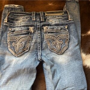 Rock revival Women's Blue Embellished Jeans